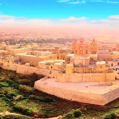 Mediterranean Bloom Retreat * Sliema