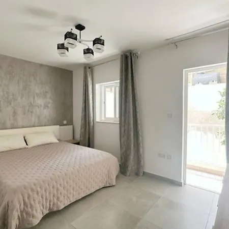 Mediterranean Bloom Retreat Sliema